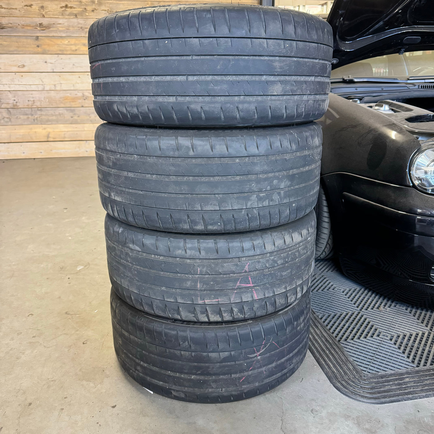 4x 225/35R19 Michelin Pilot Sport 4S