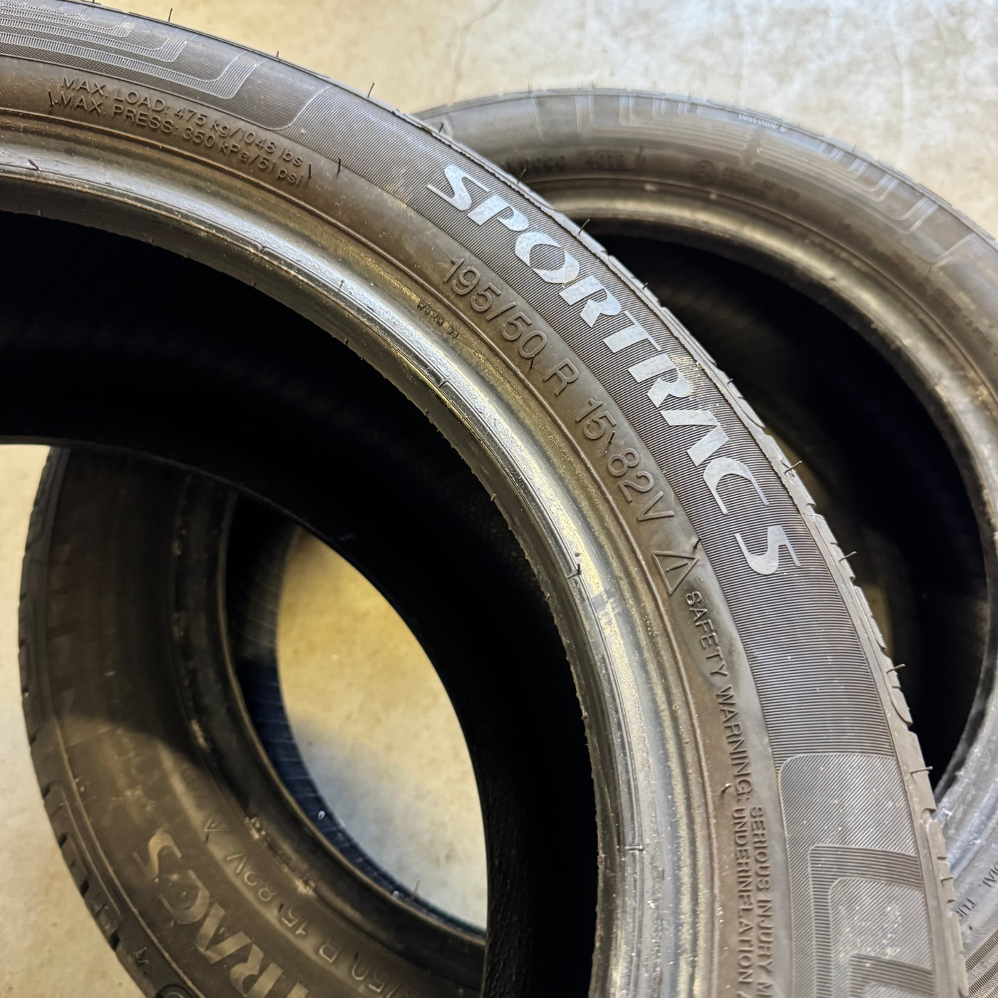 2x 195/50R15 Vredestein Sportrac 5