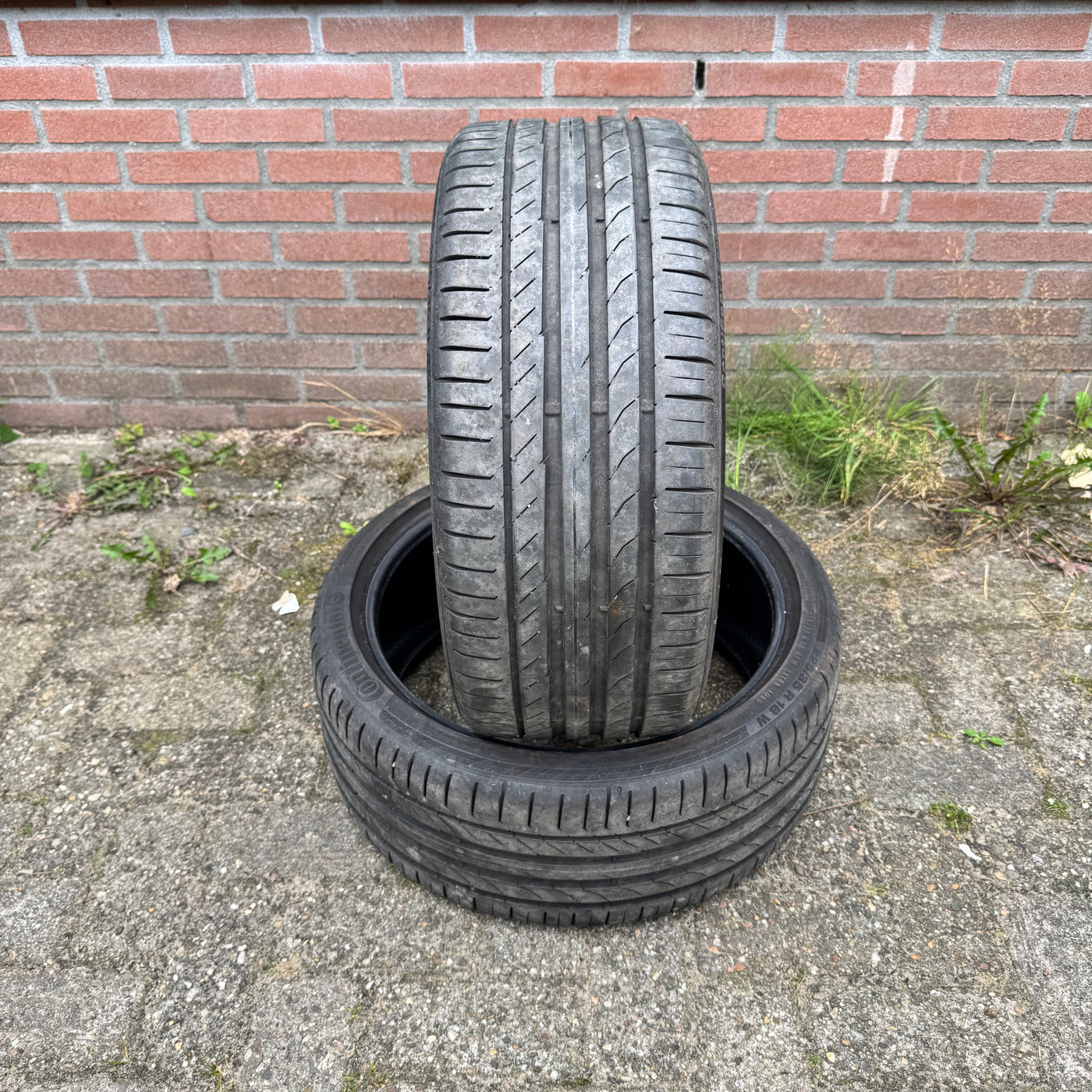 2x 225/35R18 Continental Contisportcontact 5