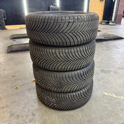 4x 235/55R18 Bridgestone Turanza Allseason 6