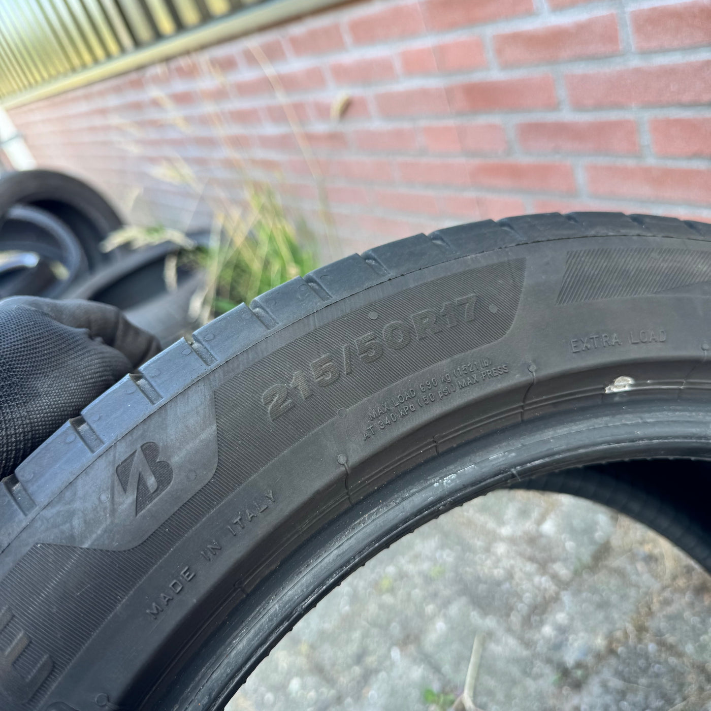 2x 215/50R17 Bridgestone Turanza 6