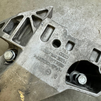 Vw Golf 5 GTI Complete Engine mount