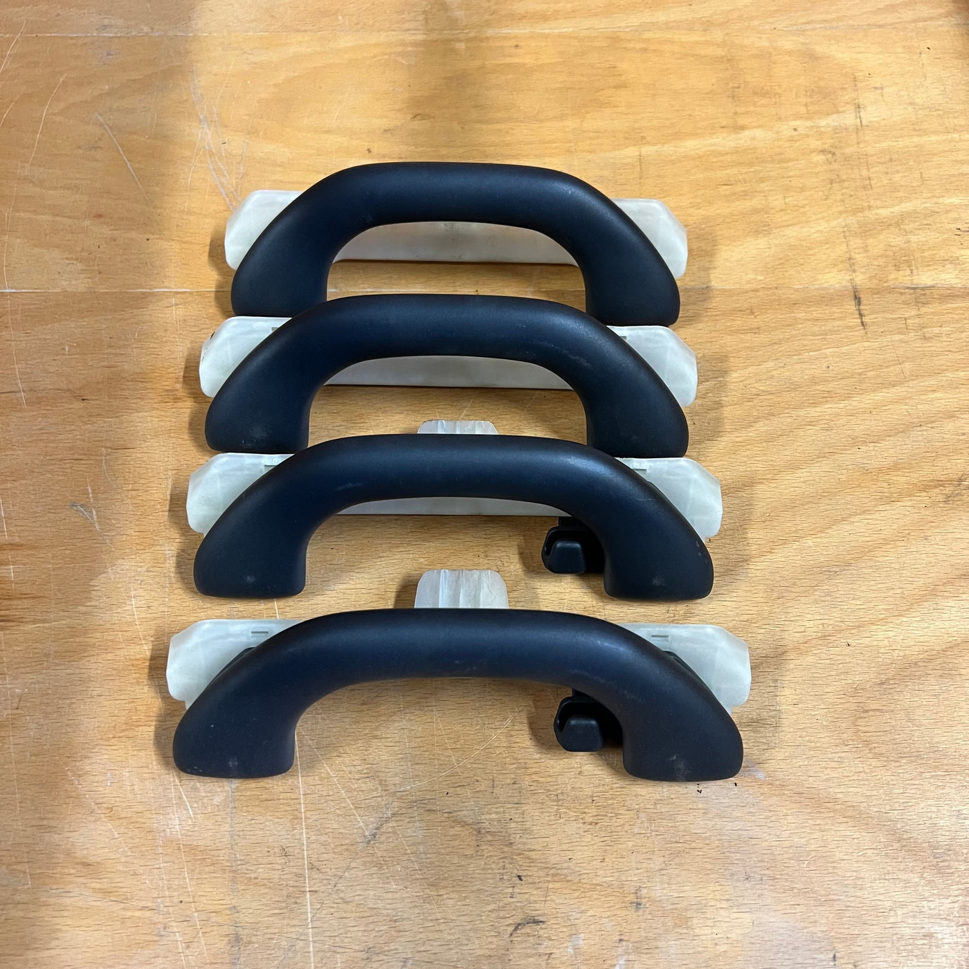 Vw Golf 5 gti roof handles