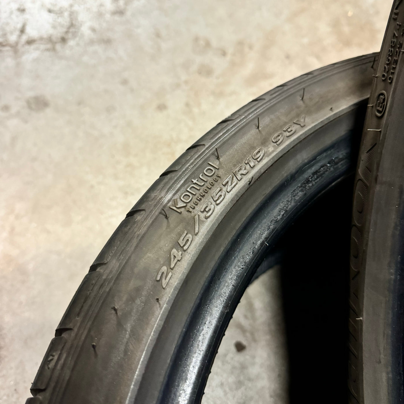 2x 245/35R19 Hankook Ventus S1 evo 2