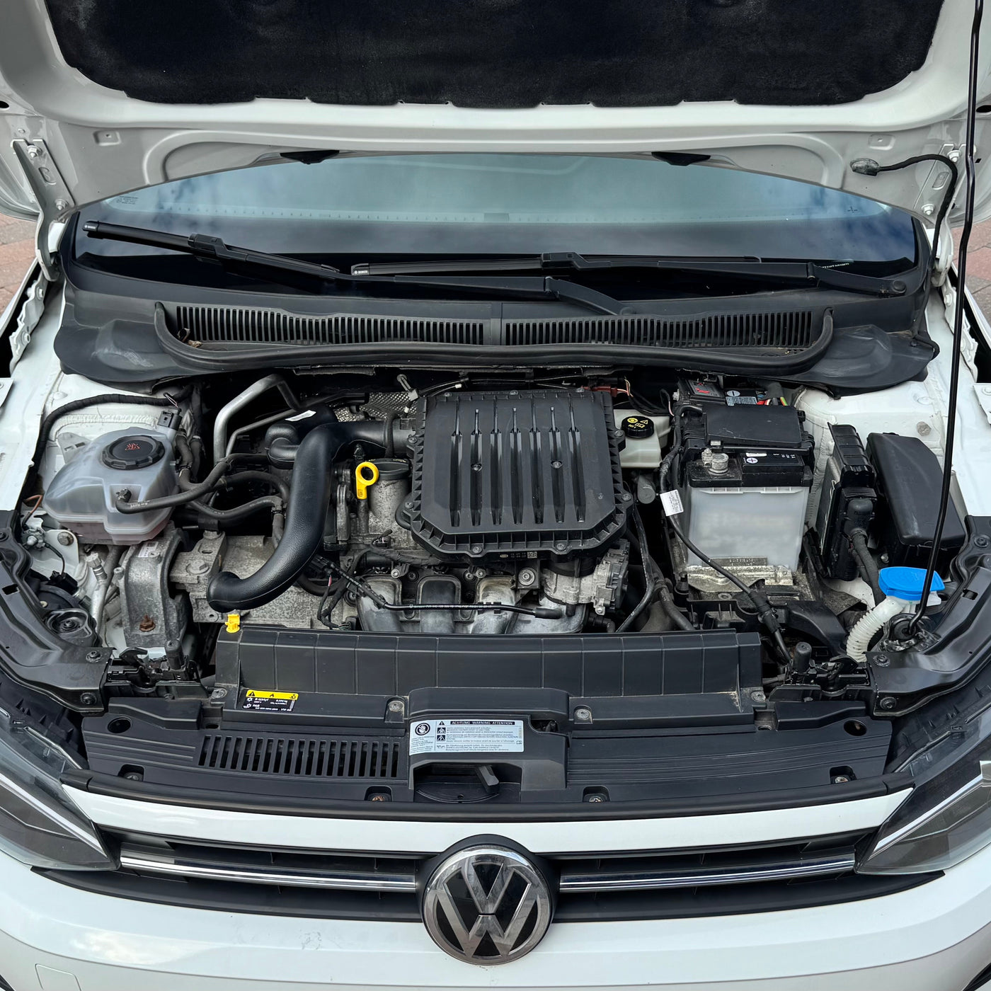 Volkswagen Polo 1.0 Comfortline Business R