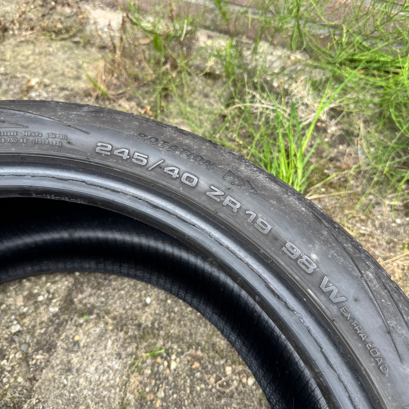 2x 245/40R19 Achilles Atr Sport 2