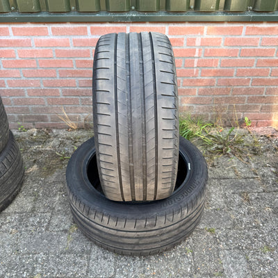 2x 255/40R18 Bridgestone Turanza P005