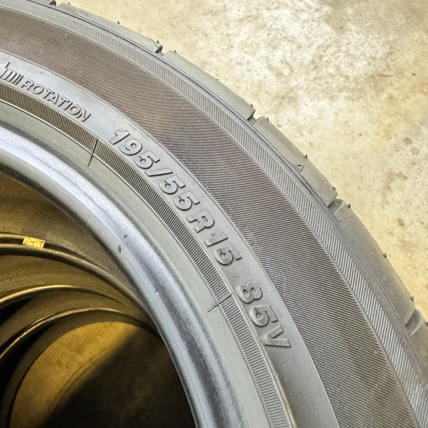 4x 195/55R15 Yokohama Advan Nedva ad08
