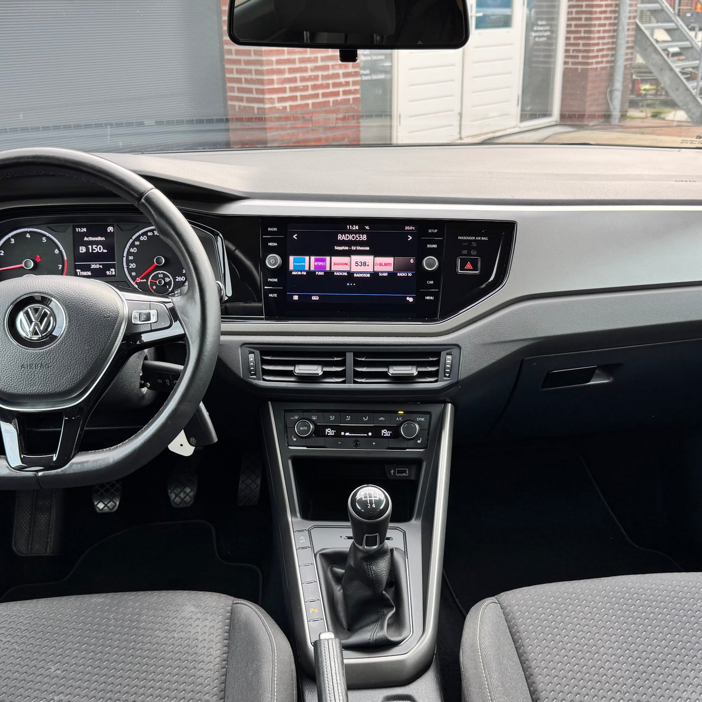 Volkswagen Polo 1.0 Comfortline Business R